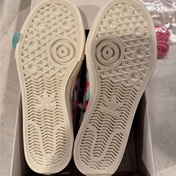 NIB Adidas X Arizona Iced Tea Continental Vulc J Sneakers Youth size 6.5 - Picture 5 of 8